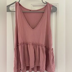 V-neck women’s ruffled tank